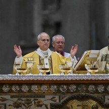 'Negar ajuda aos pobres é rejeitar a Deus', diz papa Leão 14 em sua 1ª Missa do Galo - Andreas Solaro / AFP