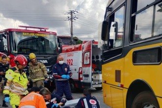 Mulher é atropelada por ônibus em Contagem, na Grande BH 