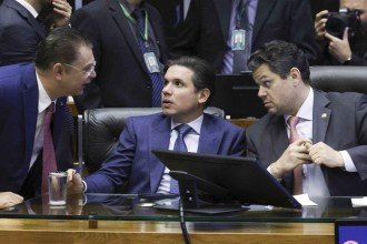 Derrubada do veto de Lula ao PL da Dosimetria não deve tardar na pauta do Congresso