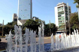 Savassi: 5 razões para elogiar (e outras para criticar) um ícone de BH