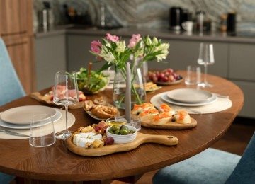 Cozinhar come&ccedil;a e termina em casa, no prazer de preparar o pr&oacute;prio alimento, de alimentar as pessoas que gostamos, de compartilhar da mesa -  (crédito: Freepik)