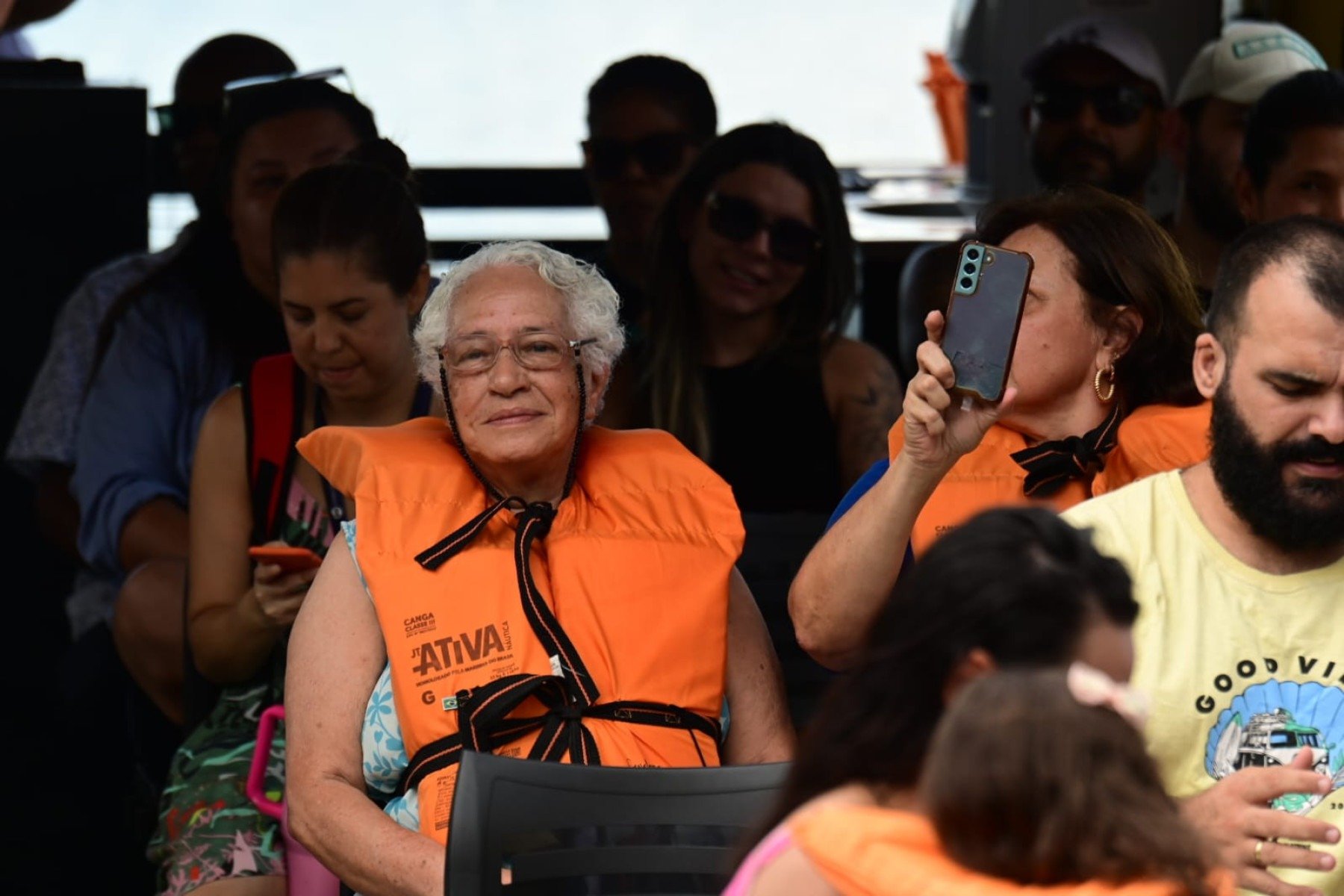 A aposentada Maria Jos&eacute; foi uma das primeiras a embarcar no catamar&atilde;