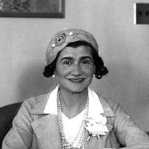 Como Coco Chanel promoveu revolução na moda e cultura do século 20 - Los Angeles Times/Wikimédia Commons
