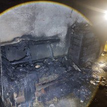 MG: bituca de cigarro causa incêndio e deixa homem gravemente ferido - Divulgação/Corpo de Bombeiros