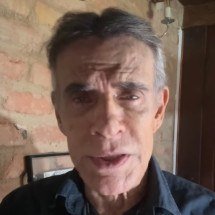 Ator pede pix a fãs e diz que está com dificuldade para comprar comida - Instagram/Reprodução