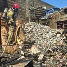 Residência pega fogo no bairro Dom Bosco, em BH - Reprodu&ccedil;&atilde;o CBMMG