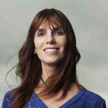 Denise Emmer lança livro de contos 'Só os loucos batem palmas para o céu' - Daniela Dacorso/divulgação