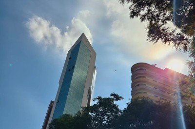 Onda de calor atinge 726 munic&iacute;pios mineiros na &uacute;ltima semana de 2025 -  (crédito: Jair Amaral/EM/D.A Press)