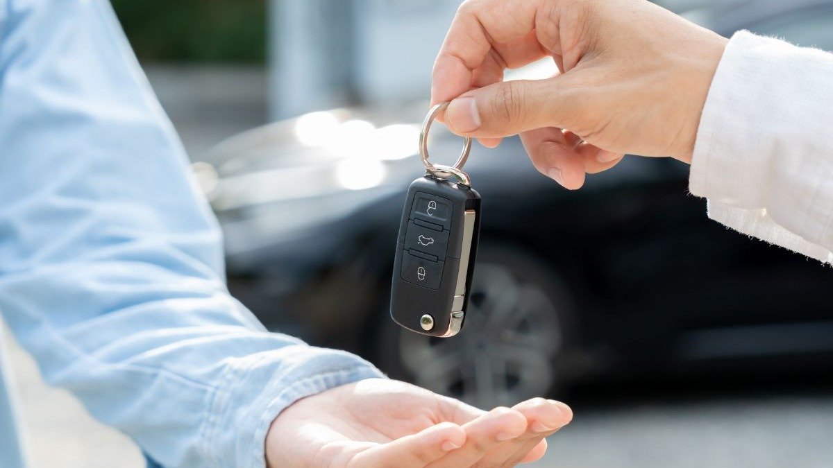 A entrega das chaves simboliza o in&iacute;cio ou o fim de uma loca&ccedil;&atilde;o, exigindo aten&ccedil;&atilde;o aos detalhes do contrato. -  (crédito: shisuka)