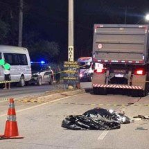 MG: jovem desequilibra de bicicleta e morre atropelado por carreta - Reprodução/Sevor