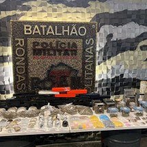 BH: PM arma tocaia e apreende droga 'gourmet' vendida por delivery - PMMG/Divulgação