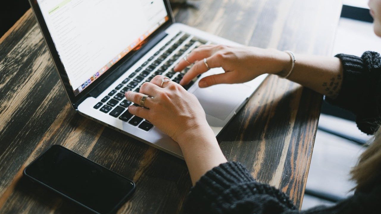 Como declarar o Pix no Imposto de Renda 2026 de forma correta - Anna Shvets/ Pexels