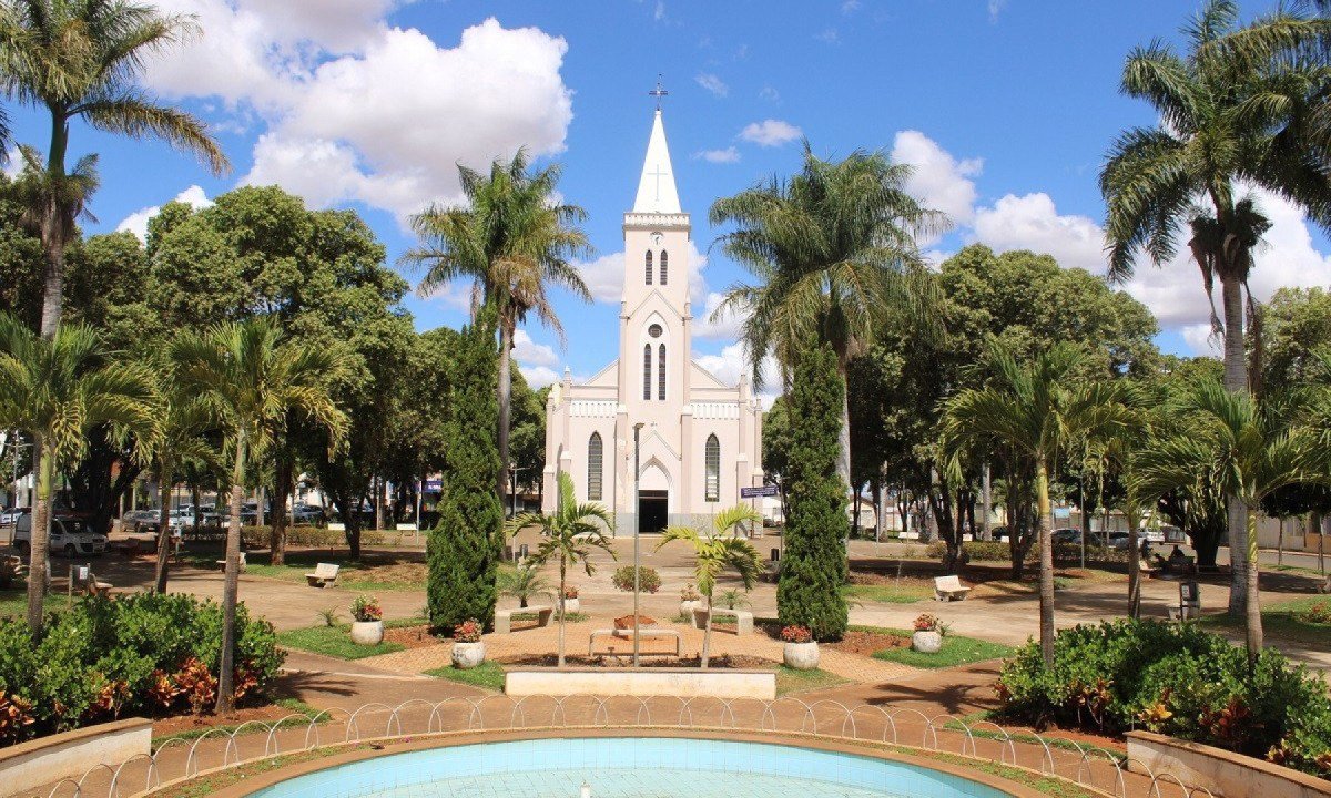 O crime paralisou a pequena cidade de Lagoa Formosa. Só se fala nisso -  (crédito:  Redes sociais)