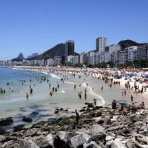 Bombeiros registram mais de 500 resgates em praias do RJ no Réveillon - T&acirc;nia R&ecirc;go/Ag&ecirc;ncia Brasil