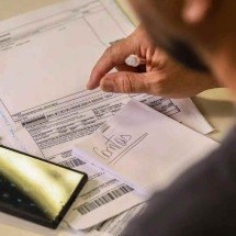 Salário mínimo de R$ 1.621 entra em vigor em todo o país - Marcelo Camargo/Agência Brasil