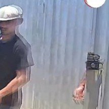 Polícia caça dois homens e uma mulher suspeitos de roubar sítios em Minas - C&acirc;mera de seguran&ccedil;a