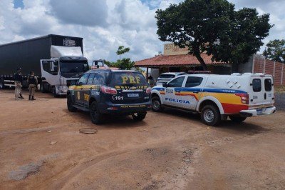 A mulher, que se encontrava em situação de vulnerabilidade e sem condições de voltar para terra natal, foi encaminhada ao serviço de assistência social -  (crédito: PRF/Reprodução)