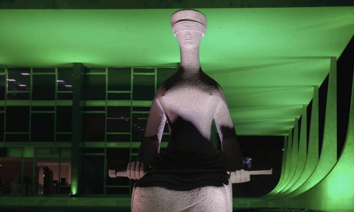 Os muitos dados pessoais que o MP cobra de quem quer saber seu salário