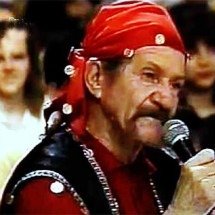 Ex-jurado do Show de Calouros de Silvio Santos, Pedro de Lara era o ranzinza mais querido do Brasil - Reprodução do Youtube