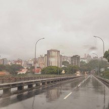 BH está em alerta para pancadas de chuva de até 80 mm nas próximas horas - Jair Amaral/EM/D.A.Press