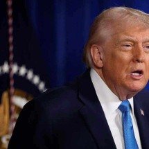 O poder da força bruta - JOE RAEDLE/AFP