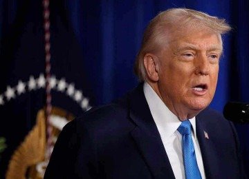 Trump é um autocrata, tem interesses econômicos e exige lealdade absoluta, além de não admitir contestações -  (crédito: JOE RAEDLE/AFP)