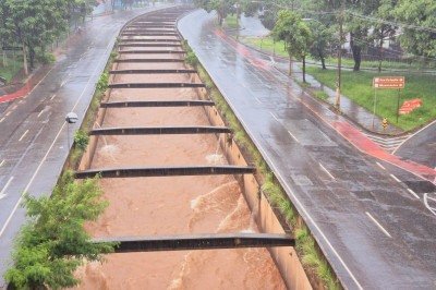 Regiões de BH estão sob risco geológico por causa dos grandes volumes de chuva -  (crédito: Jair Amaral/EM/D.A Press)