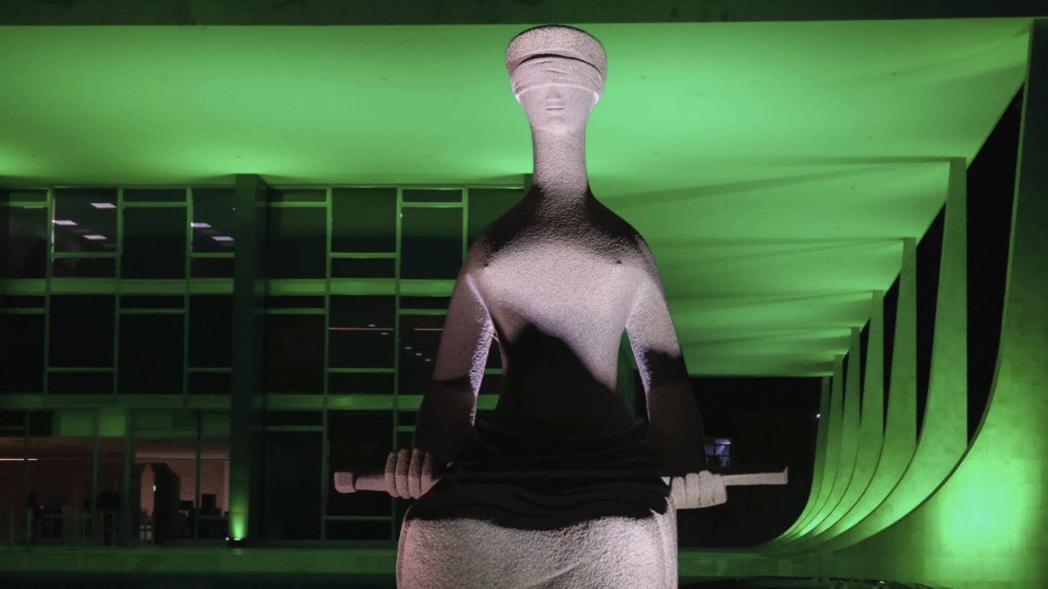 Os muitos dados pessoais que o MP cobra de quem quer saber seu salário - Platobr Politica