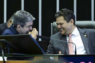 Alcolumbre e Randolfe, uma dupla unida pelo petróleo da Margem Equatorial