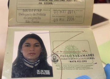 No documento conta apenas uma entrada em país estrangeiro: 5 de maio de 2007, em Portugal. Não há carimbo de saída ou de outra entrada  -  (crédito: Portal Leo Dias/Reprodução)