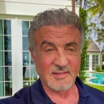 Sylvester Stallone conclui autobiografia escrita à mão