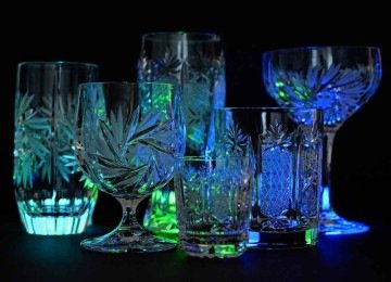 Devemos, sim, tirar do armário e usar os nossos belos copos de cristal, pois merecemos o melhor
 -  (crédito: Pixabay/reprodução)