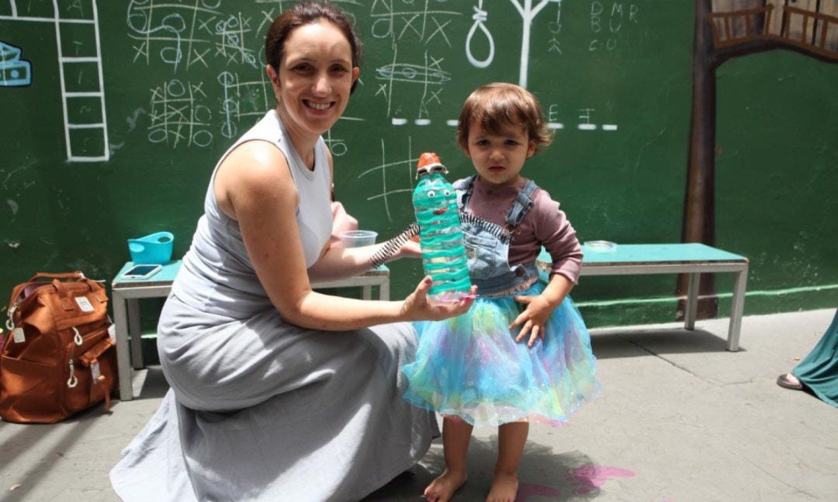 Durante todo o mês, o espaço vira um grande ateliê interativo com muita diversão, arte e brincadeiras para as crianças e toda a família-Edésio Ferreira/EM/D.A. Press