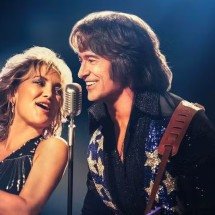 Kate Hudson e Hugh Jackman viram alvo de críticas em cinebiografia musical - Reprodução