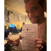 Wagner Moura vira nome de drink em premiação de cinema em Nova York - Kleber Mendonça Filho / Instagram