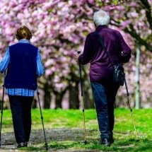 Ter propósito ajuda a envelhecer melhor - John MACDOUGALL / AFP