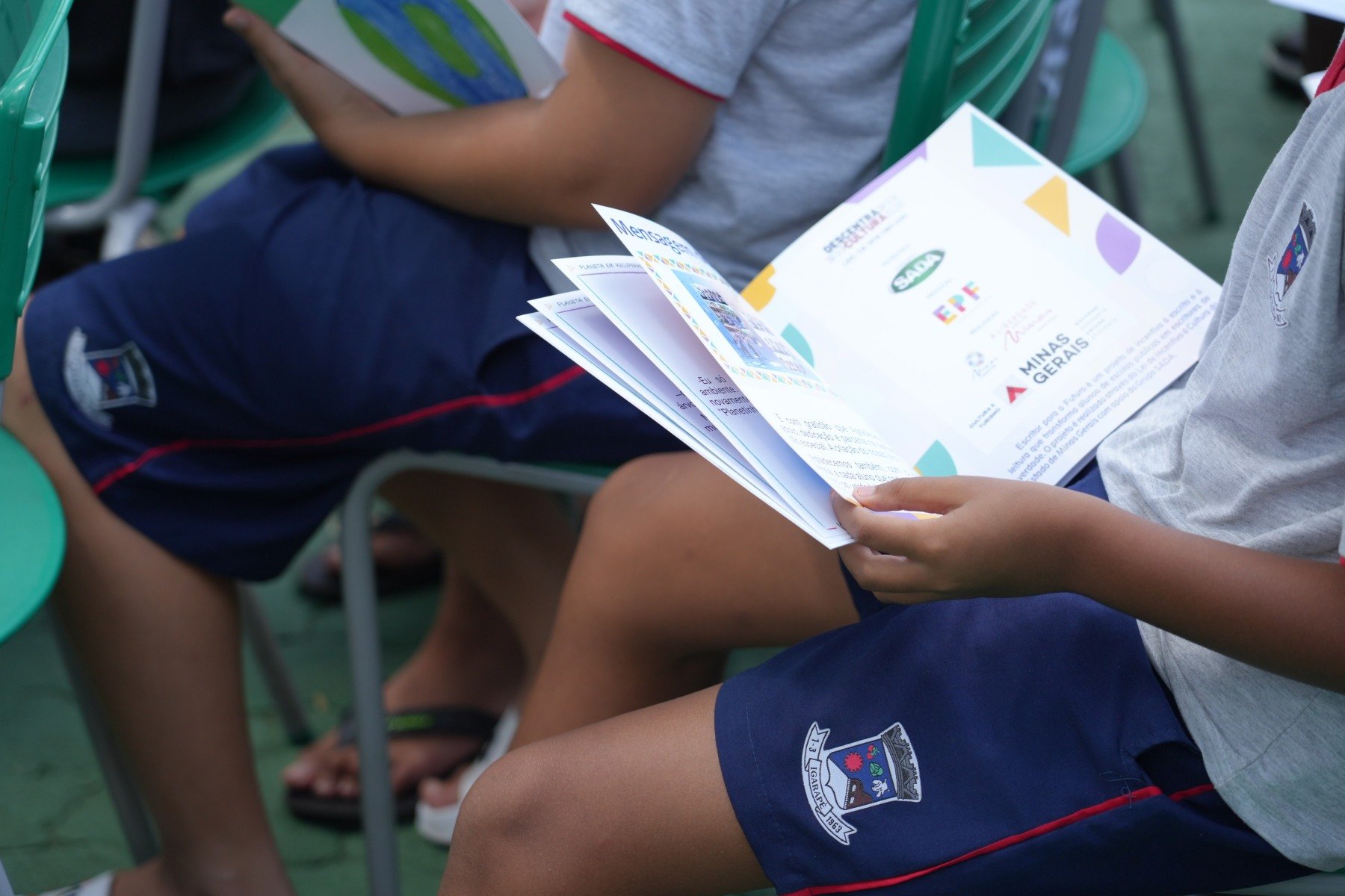 Projeto literário mobiliza 1,6 mil alunos da rede pública - DINO