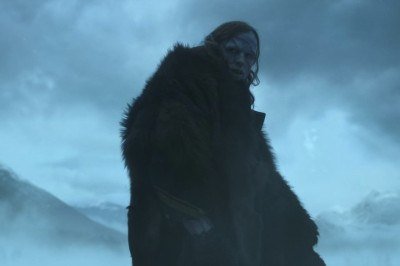 'Bombando' desde que estreou na Netflix, o novo filme de Guillermo del Toro, 'Frankenstein', exigiu uma complexa logística de produção. -  (crédito: Reproduc?a?o/Netflix)