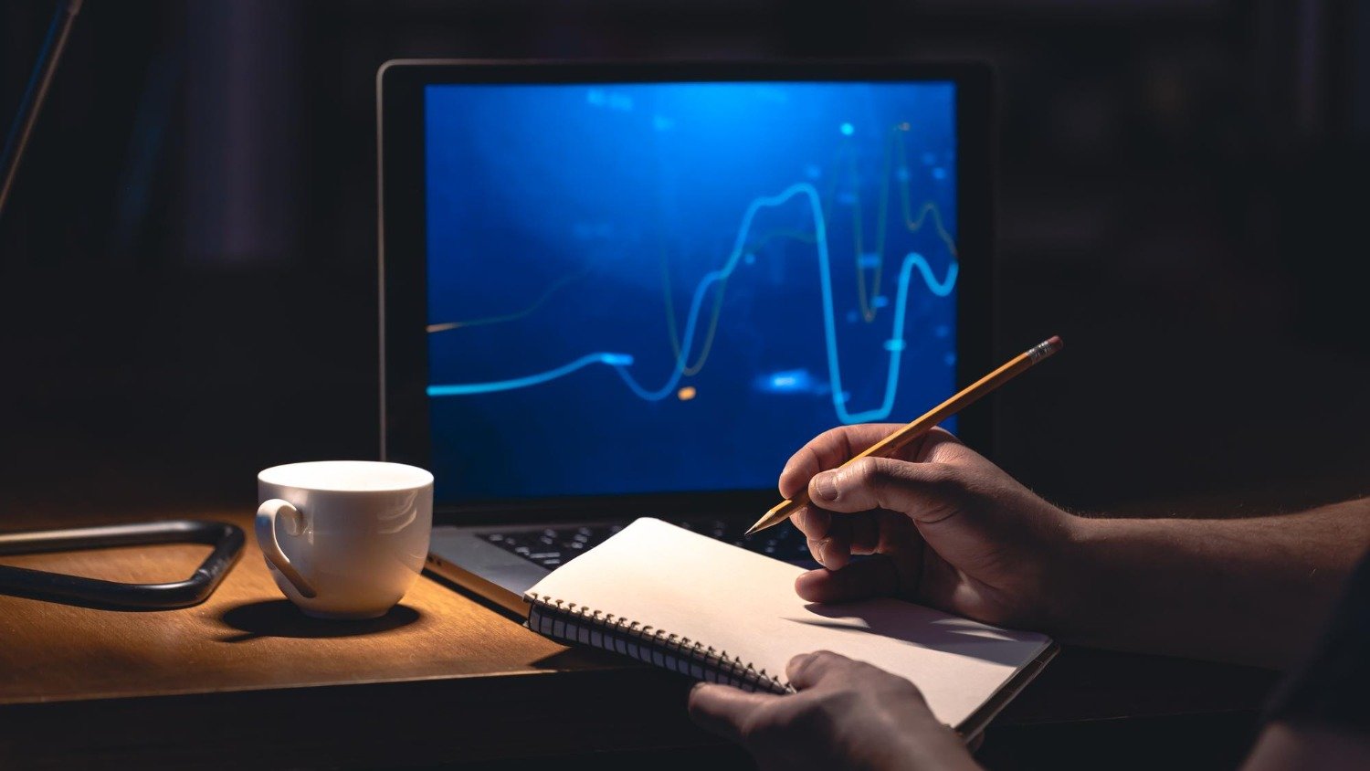 5 lições de Warren Buffett para quem quer começar a investir em 2026 - pvproductions/ Freepik