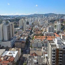 Igreja histórica com formato de ‘disco voador’ atrai curiosos em cidade mineira - Wikimedia Commons/HVL