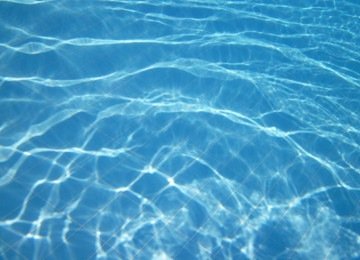 Fundo de piscina; imagem meramente ilustrativa -  (crédito: PxHere)