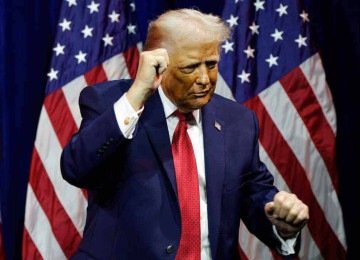 Trump reage a um mundo que já não é mais o que resultou da Segunda Guerra Mundial, onde o poder militar dos EUA ficou evidenciado no planeta inteiro -  (crédito: ALEX WONG/GETTY IMAGES)