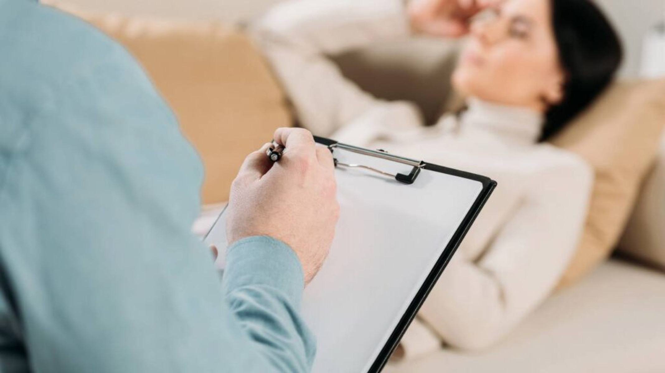 Hipnose funciona mesmo? O que a ciência confirma e o que é puro mito - Portal Giro 10