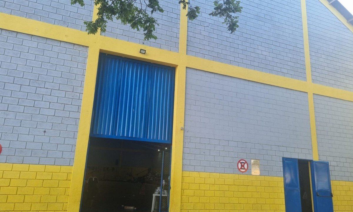 Gin&aacute;sio Ana Lopes, usado como abrigo improvisado para venezuelanos em Montes Claros