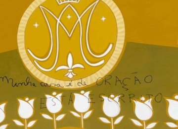 Pixação no altar da Igreja Imaculada Conceição  -  (crédito: Redes sociais / reprodução)