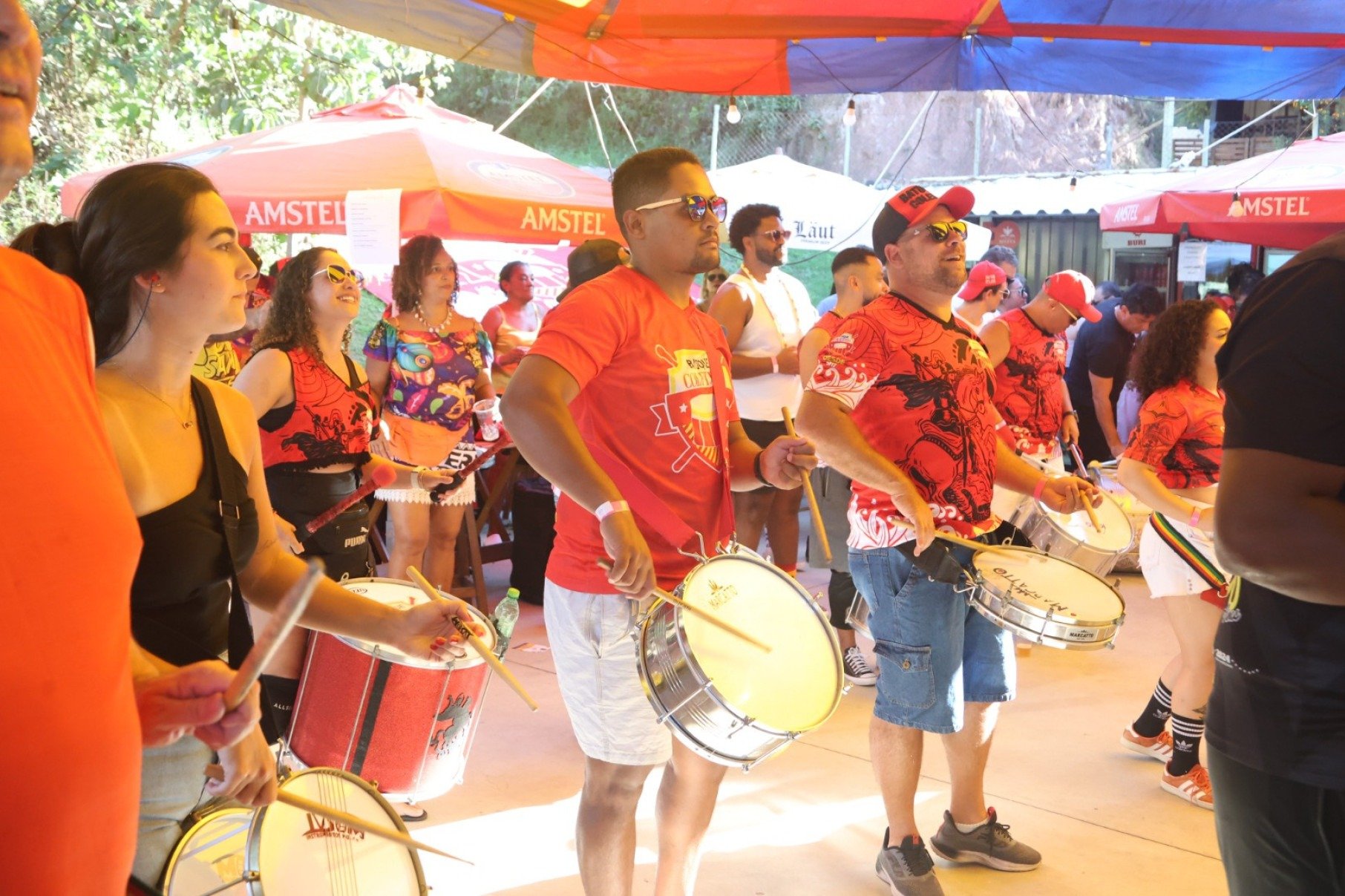 Batuque Coletivo faz homenagem a Lo Borges no Recanto Buri, no bairro Buritis