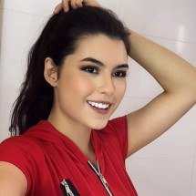 Conheça a primeira brasileira da lendária Gibson, maior marca de guitarras do mundo - reprodução/ X