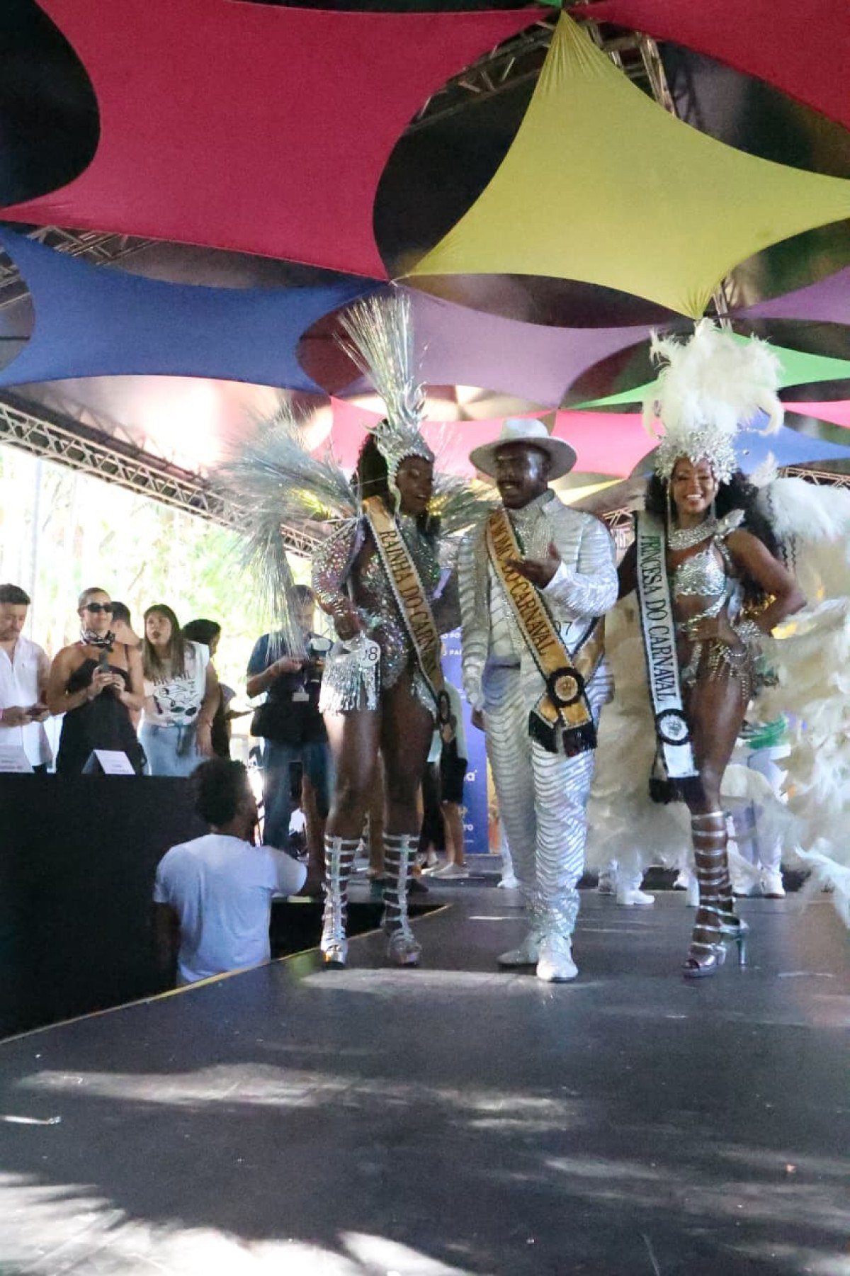 Corte Real Momesca de Belo Horizonte desempenha o papel de representante oficial do carnaval da cidade
