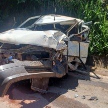 Colisão frontal em estrada municipal mata pai e filho - CBMMG/Divulga&ccedil;&atilde;o