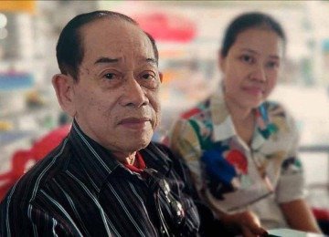 Documentário 'O freelancer' mostra que Nguyen Thanh Nghe é o real autor de foto histórica sobre a Guerra do Vietnã, embora imagem seja creditada a fotógrafo da AP -  (crédito: Netflix/reprodução)